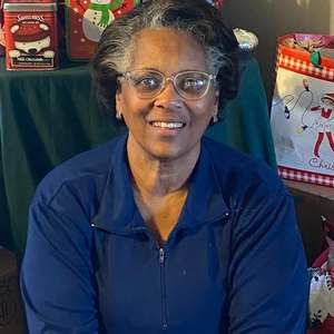 Meet your Posher, Jannifer